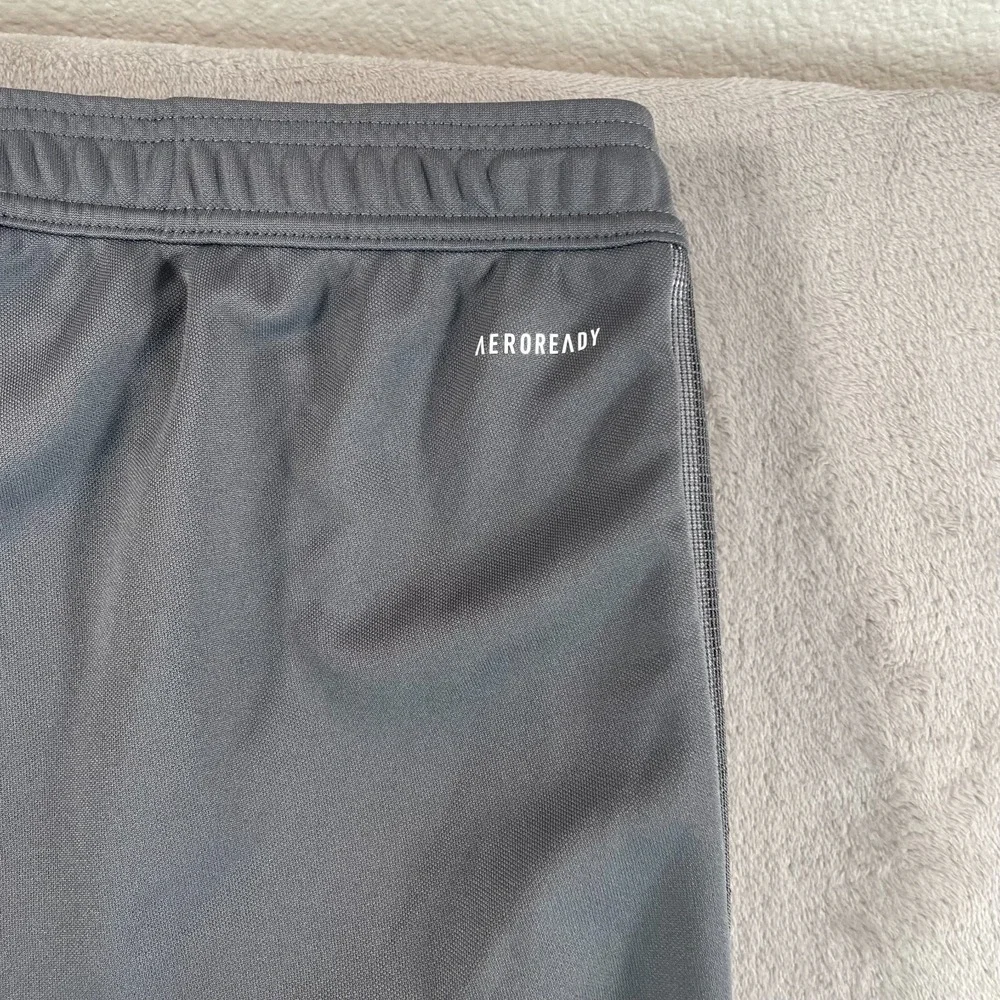 Adidas Aeroready Training Pants Men XL Grey Tapered Athletic‎ Fit Gym NWOT